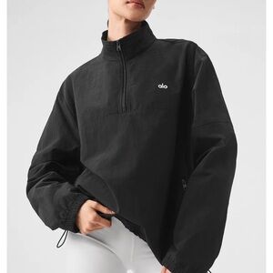 ALO Yoga Black Lightweight Pullover